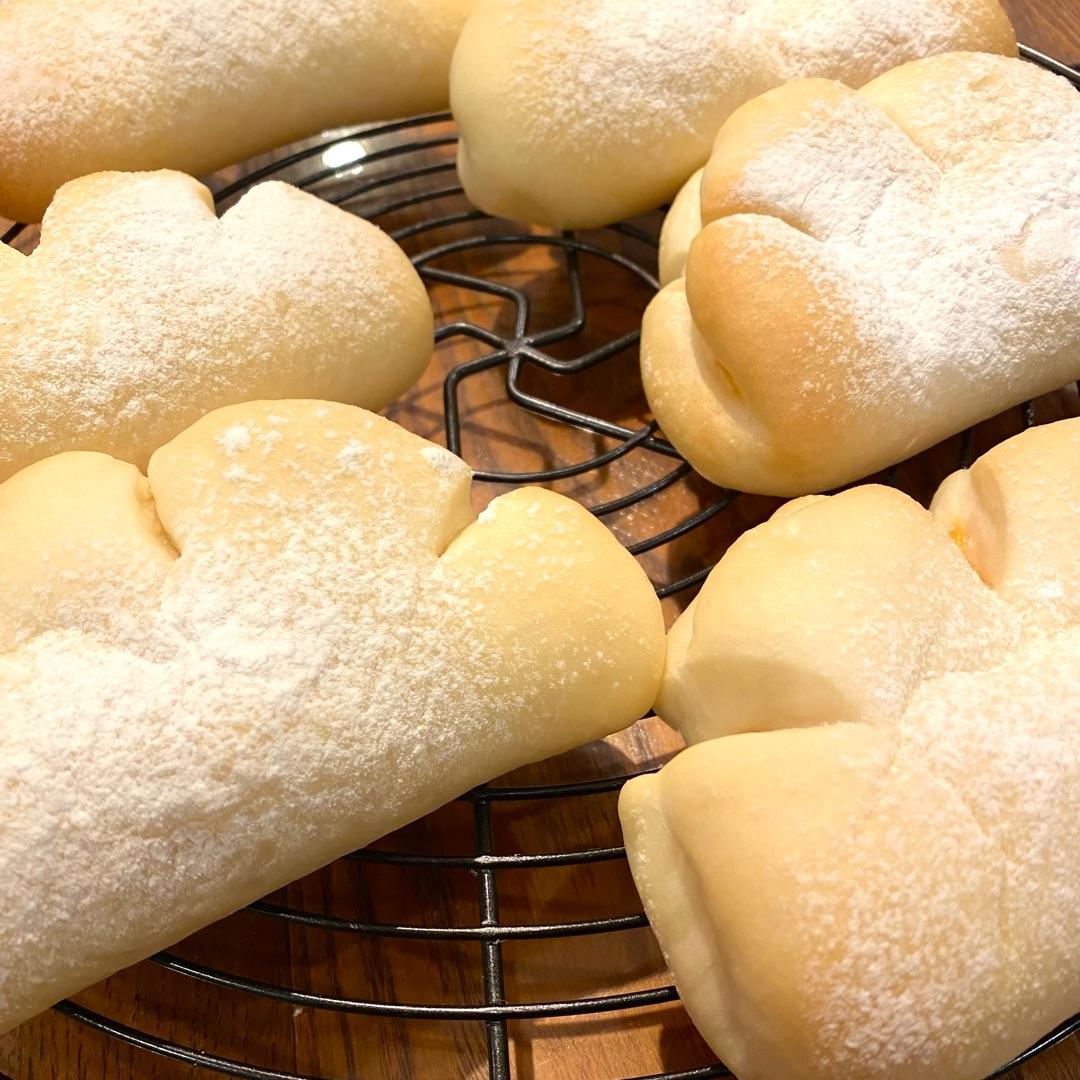 酒井彩名 子達リクエストのパンの画像