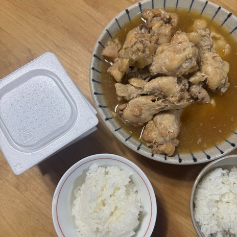 挨拶をしても無視する新しい職員の画像