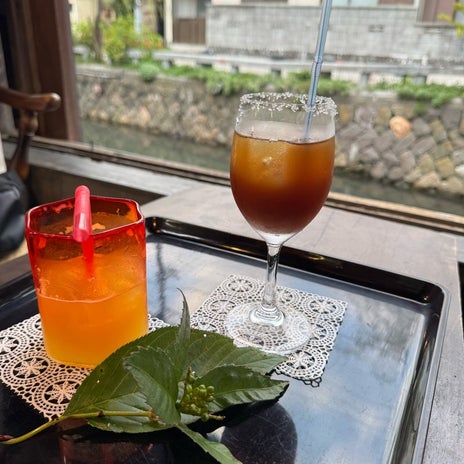 季節限定のさっぱり甘い梅ジュースの画像