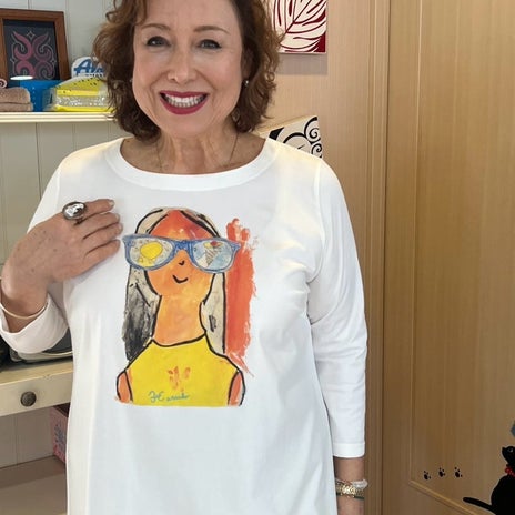 キャシー中島 生徒から誕生日祝いの画像