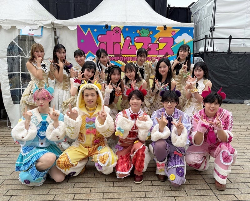 雨が降っていて寒くて着た長袖の画像