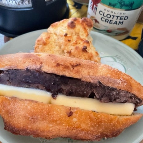 ハズレなしのパン屋のあんバターの画像