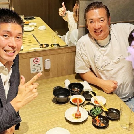 宮崎謙介 堀ちえみの夫らと食事の画像