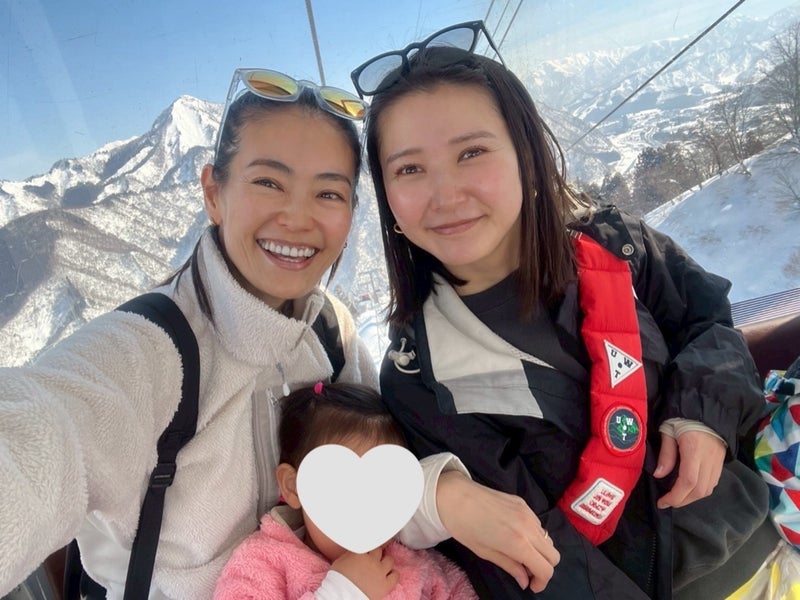 美優 一緒にスキー旅行した家族の画像