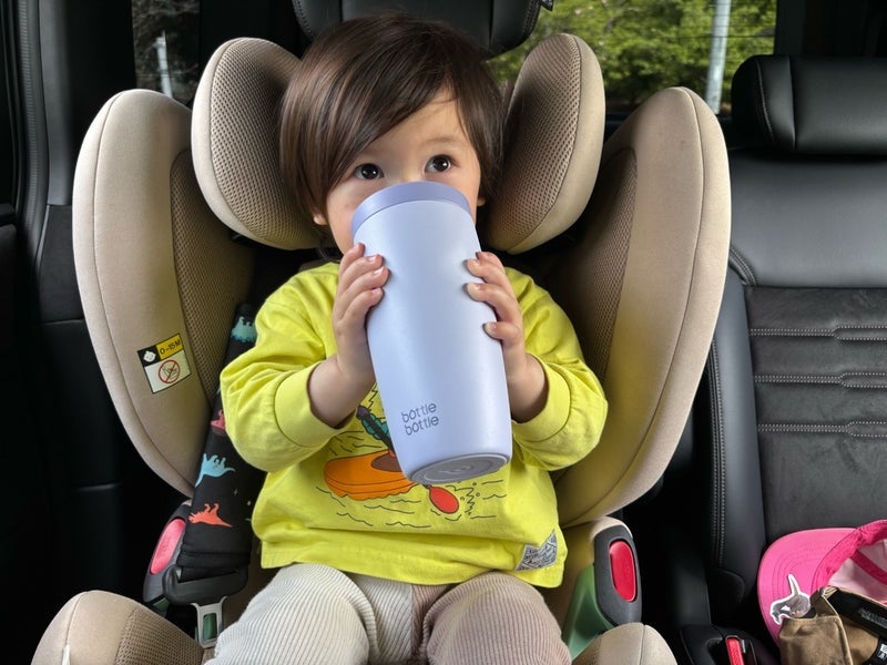 美優 見学に飽き車でウルトラマン鑑賞の画像