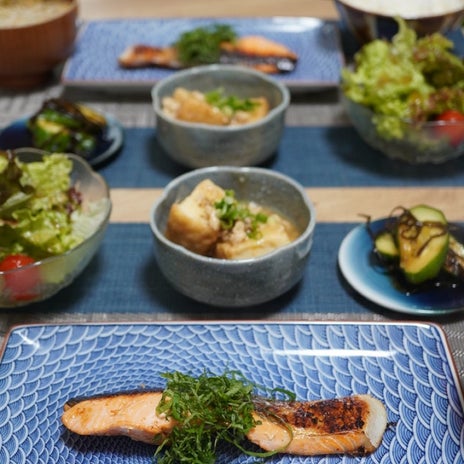 甘い玉ねぎが沢山入ったお味噌汁の画像