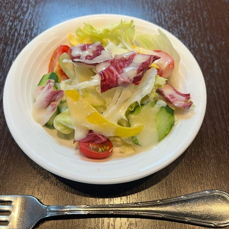 野菜もスープも全部美味しいステーキの画像