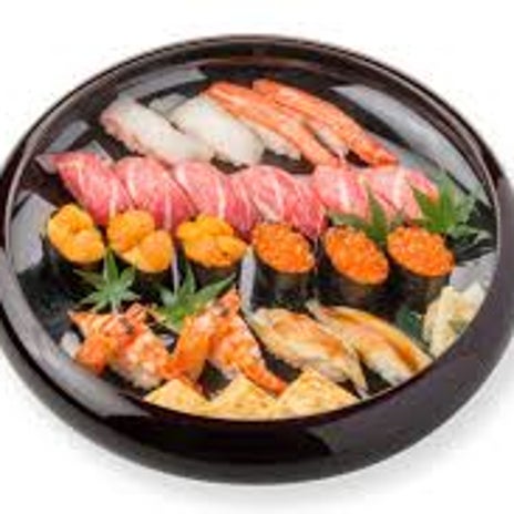 寿司のネタだけ食べた息子の彼女の画像