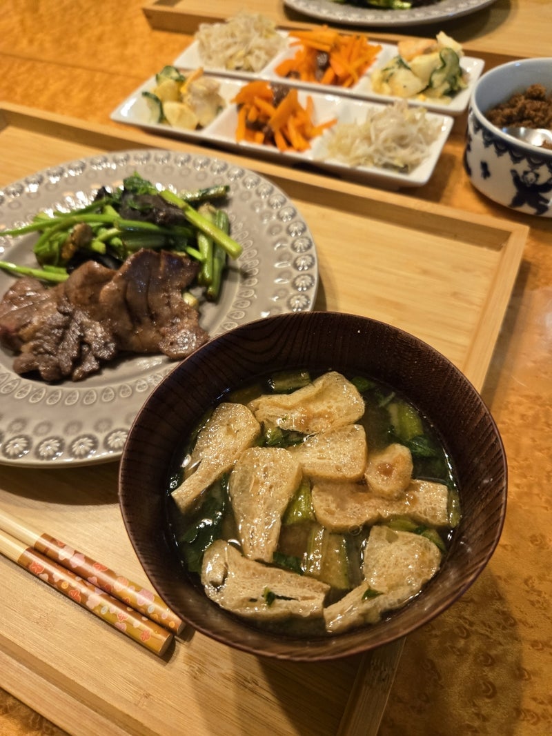 毎回大満足の具だくさんな味噌汁の画像