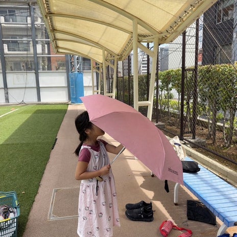 アレク 習い事をはしごする2人の画像