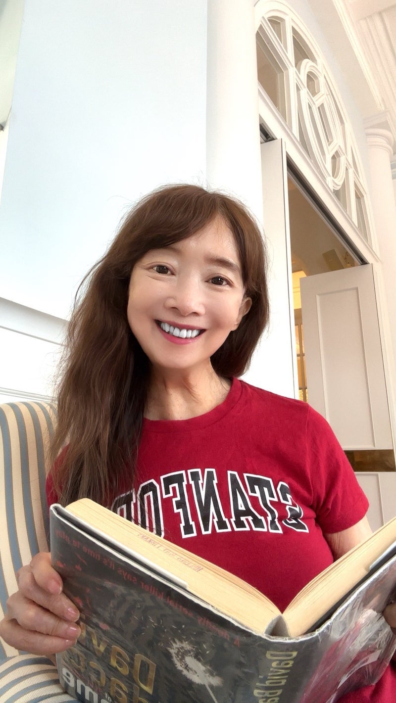 アグネス 場所を変えて読書タイムの画像