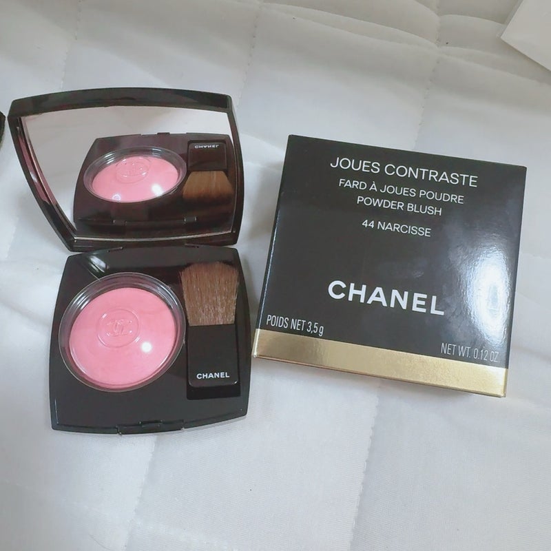 他店を回って買ったCHANELのチークの画像