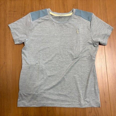 ワークマンで間違えて買ったTシャツの画像