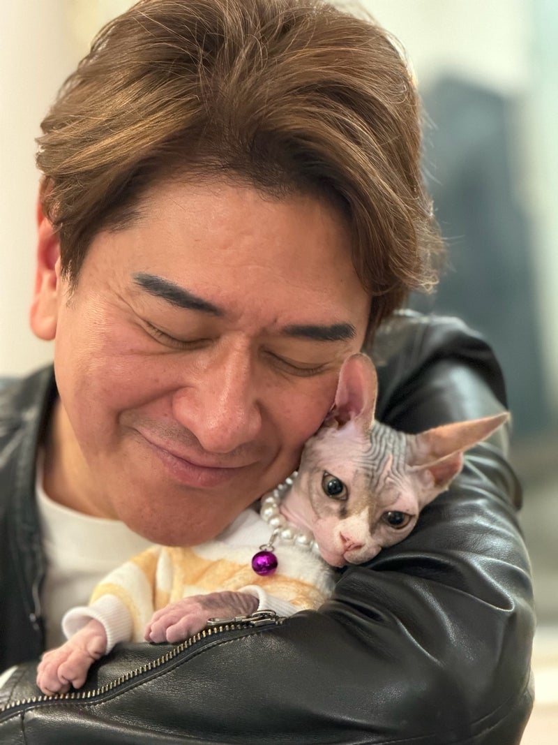 川崎麻世 新しく家族に迎えた愛猫の画像