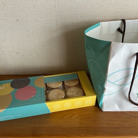 母親に渡したアイスチーズケーキの画像