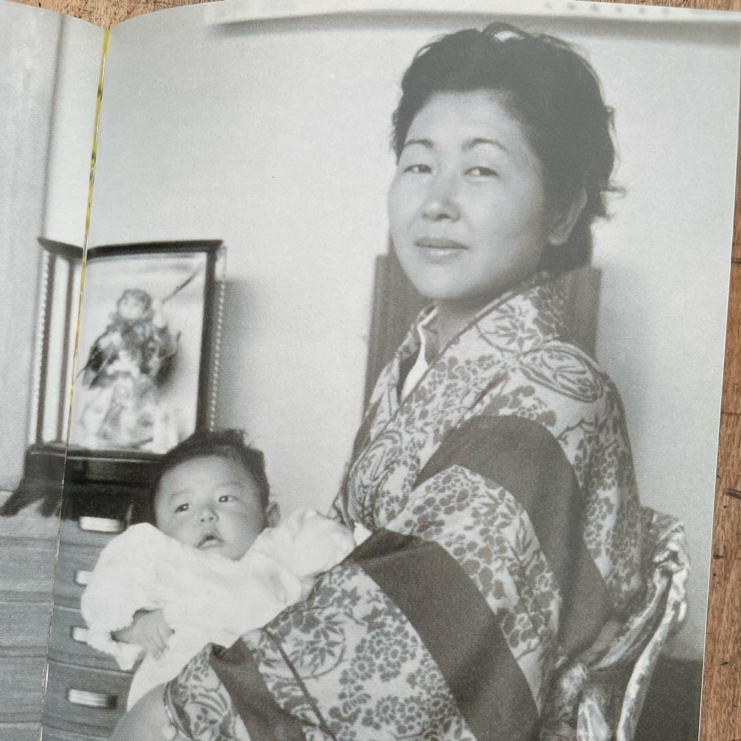 假屋崎69歳で他界した母への思いの画像