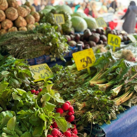 ドミノ転倒で擦った次男坊の手の画像