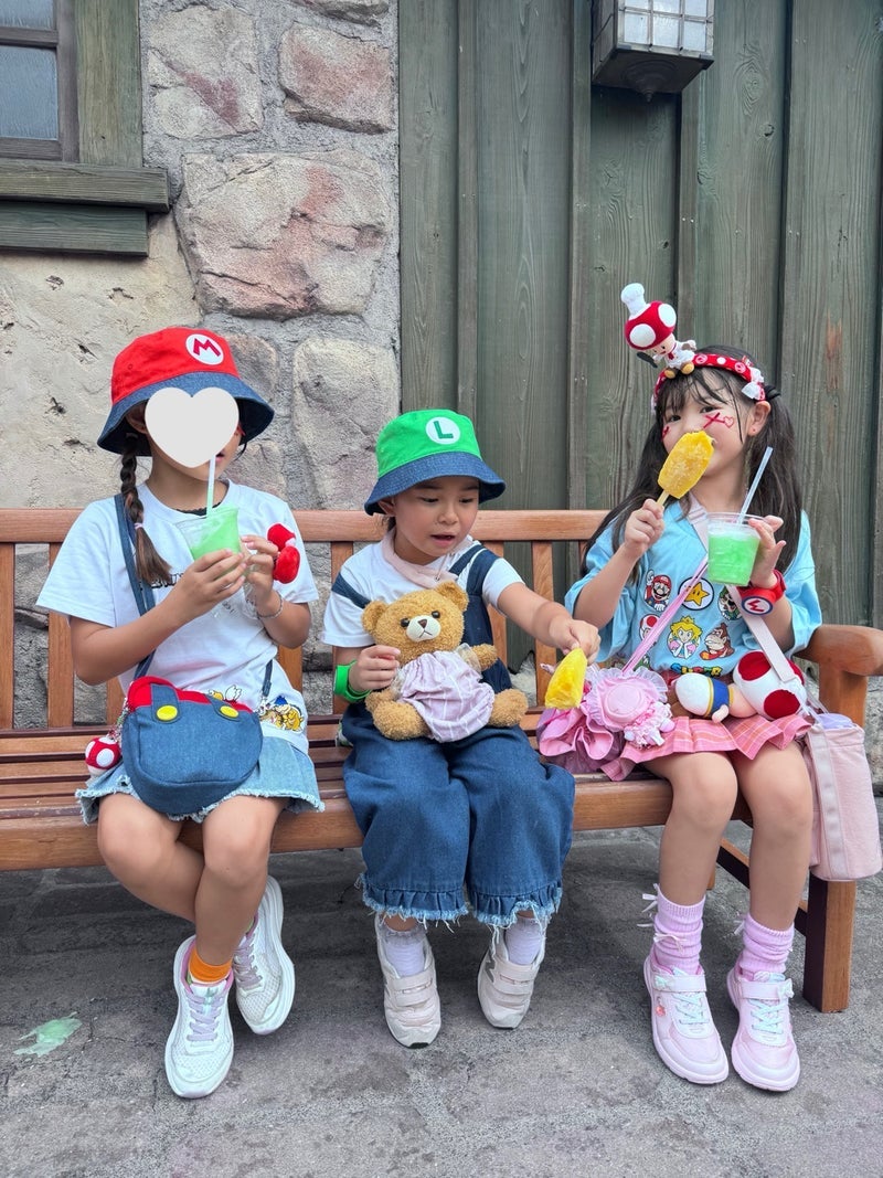 全力で楽しんでいる子ども達の姿の画像