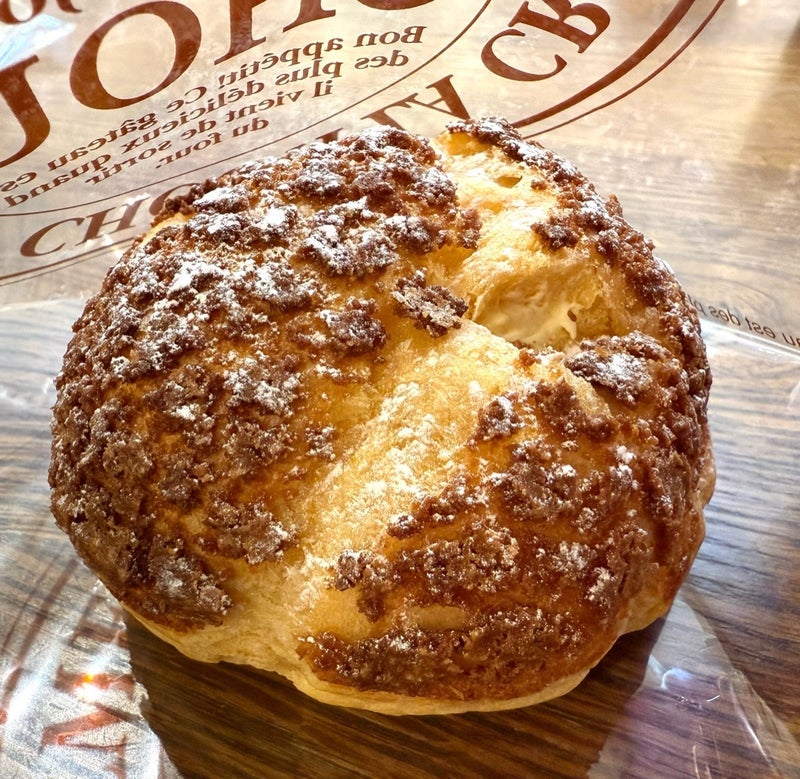 奢ってもらった濃厚なシュークリームの画像