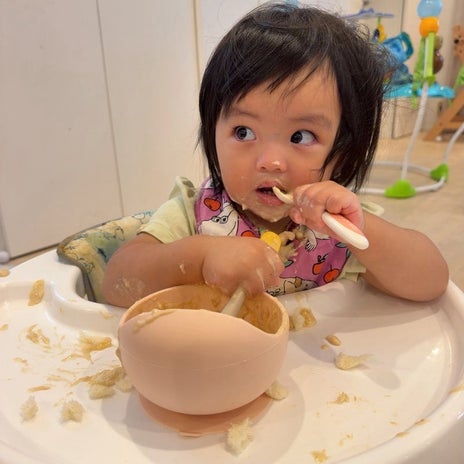 川崎希 次女の1日4回のお風呂の画像