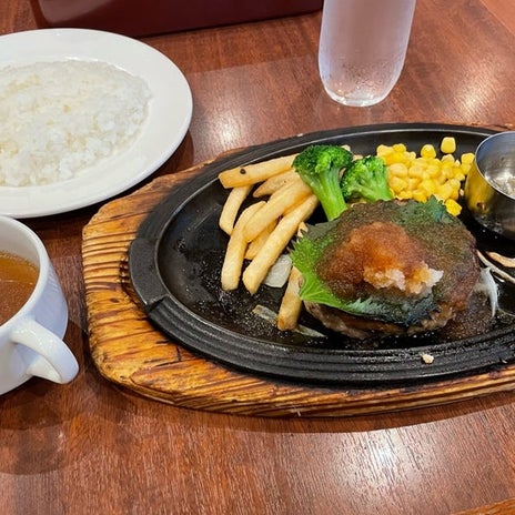 大好きな和風ハンバーグのランチの画像