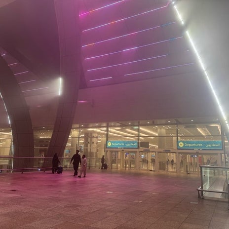 クロ 空港カフェの会計が1万円超の画像