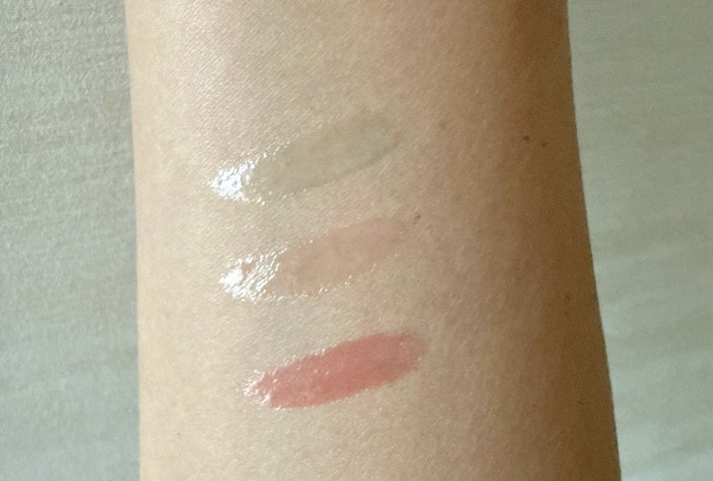 色補正とケアが叶うリップオイルの画像