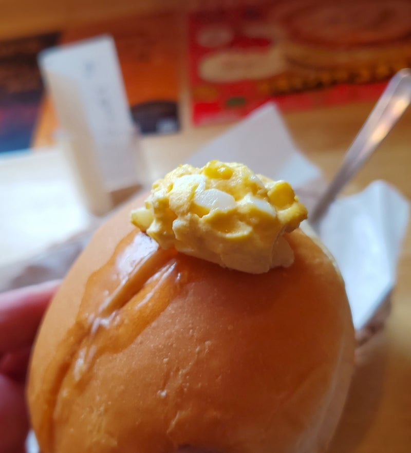 コメダ珈琲で食べた美味しいパンの画像