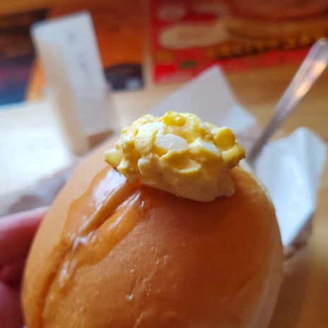 コメダ珈琲で食べた美味しいパンの画像