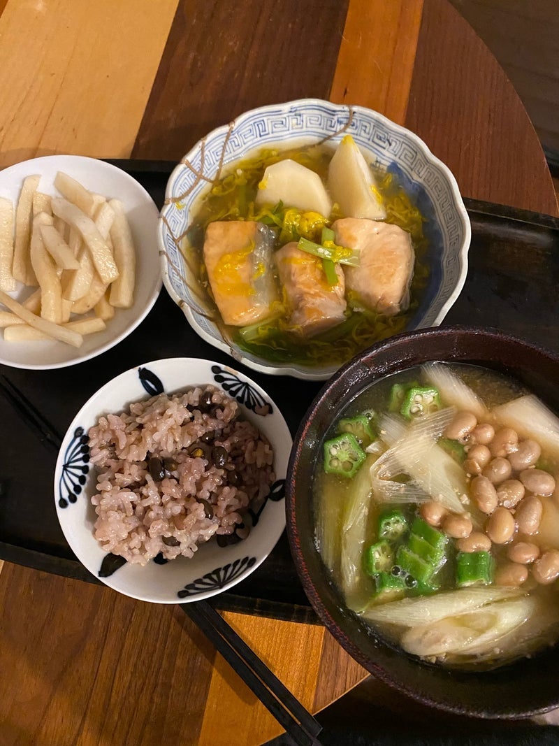 豆かぶりになった美味しいご飯の画像