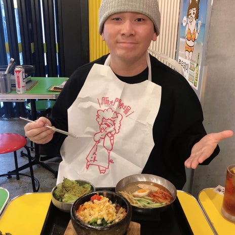 夫・Mr.シャチホコと韓国料理の画像