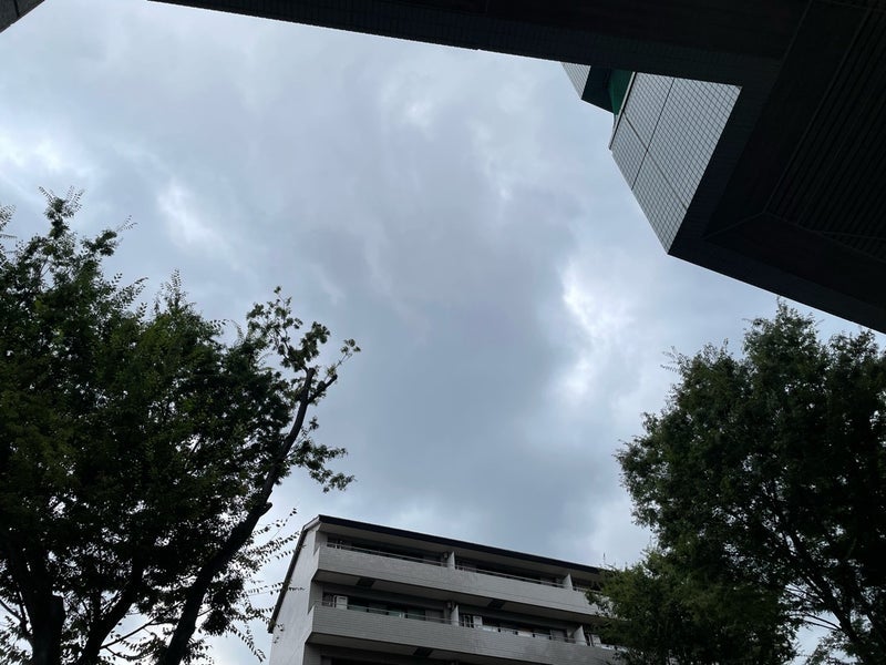 幸せだった頃を思い出し止まらない涙の画像