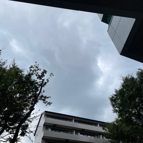 幸せだった頃を思い出し止まらない涙の画像