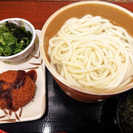 丸亀で食べた意外と合うメンチカツの画像
