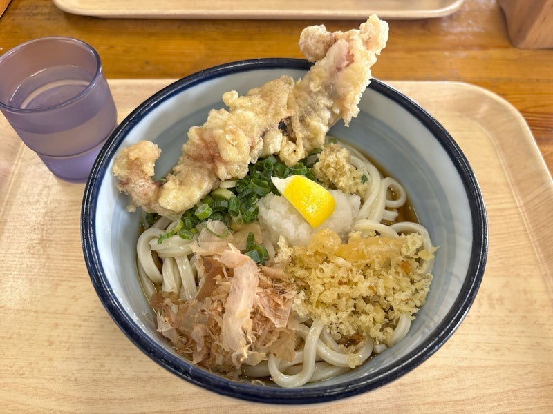 地元民ご用達のゲソ天ぶっかけの画像