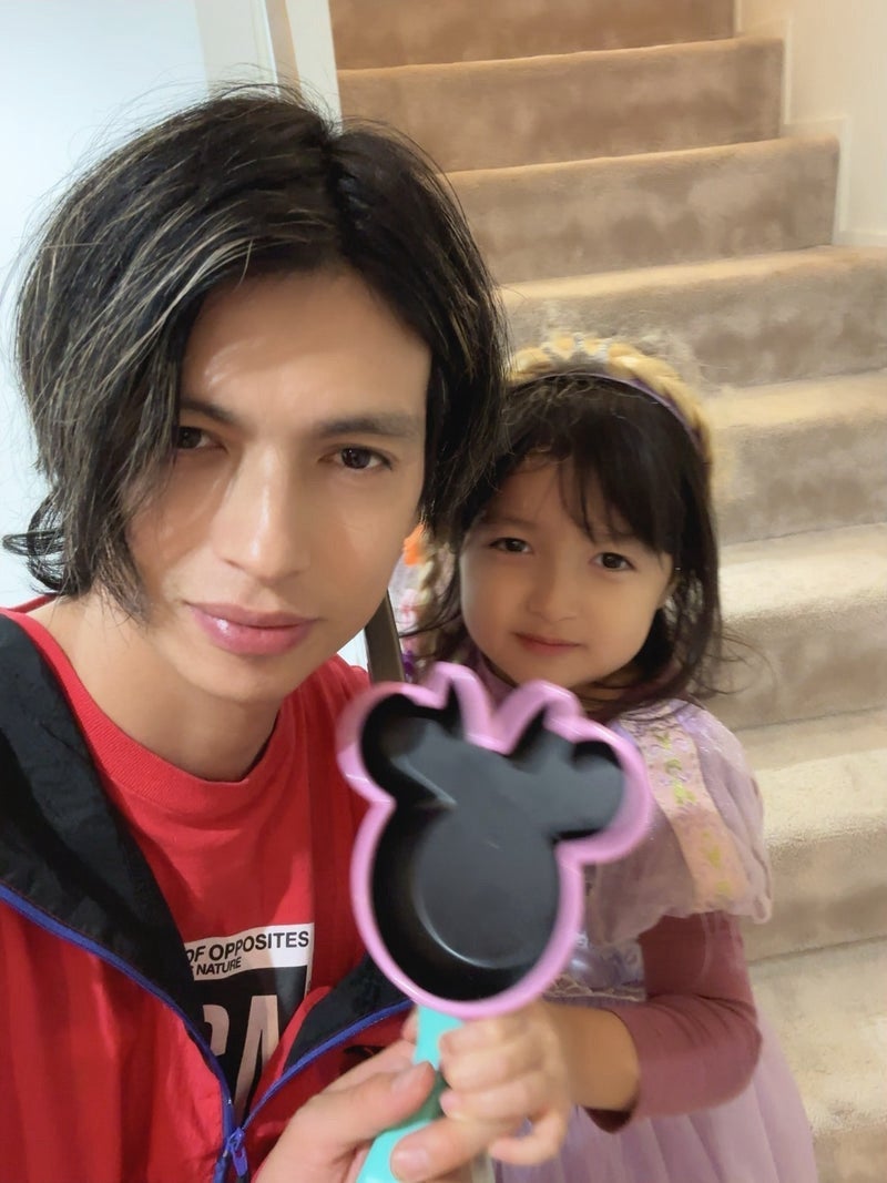 川崎希娘がフライパン持ち歩く訳