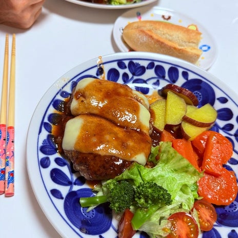 母の手作りで美味しいハンバーグの画像