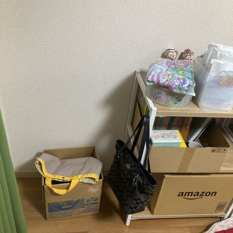 胸が痛む高級バッグを入れた箱の画像