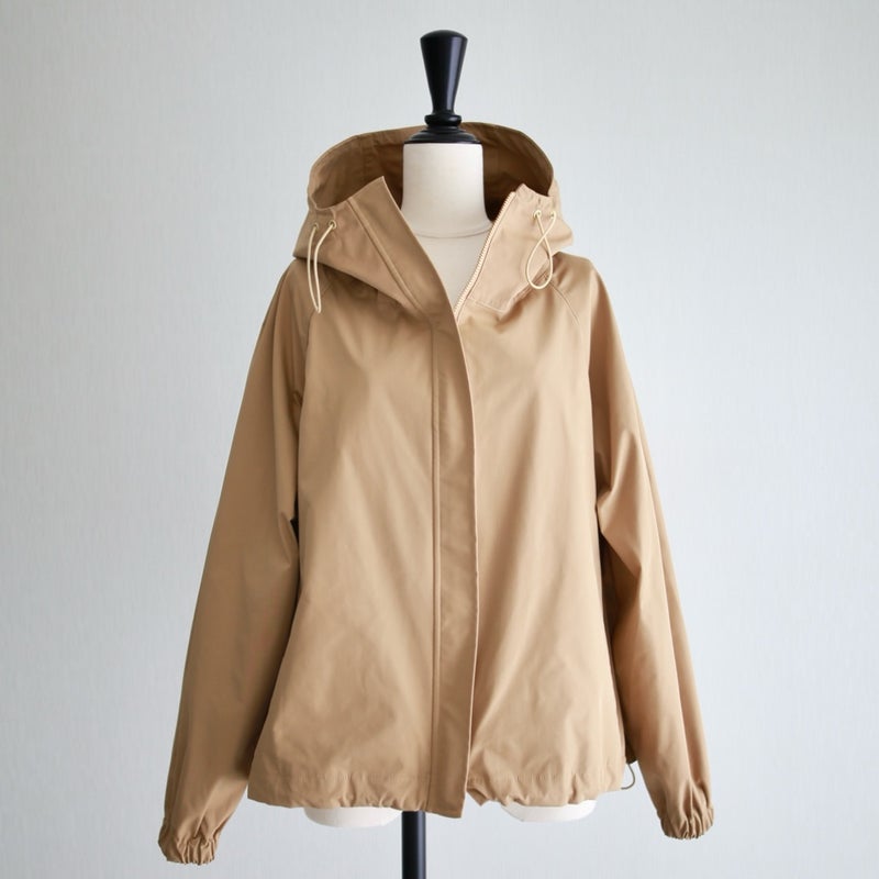 アウターと長袖Tの発売日が決定の画像
