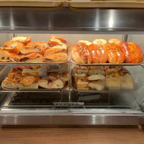 安すぎて大満足のパン食べ放題の画像