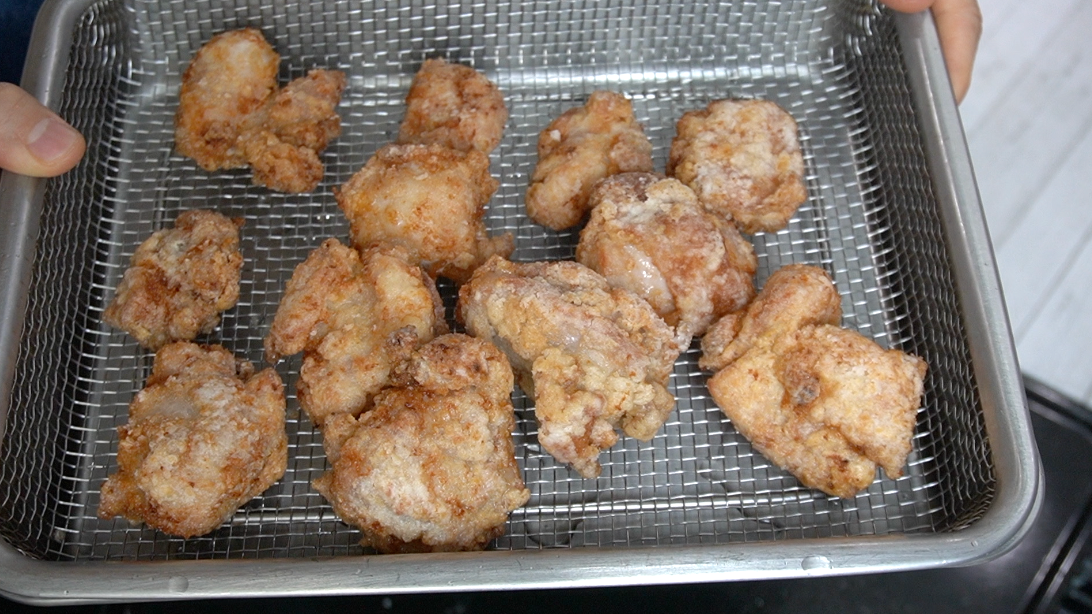 シンプルで激うまな唐揚げレシピ