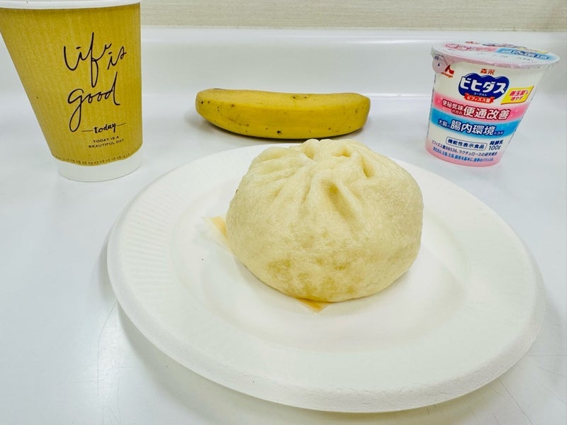 薬丸 楽屋朝食は551蓬莱の豚まんの画像