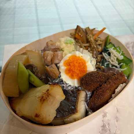 藤あや子 仕事前に作ったお弁当の画像