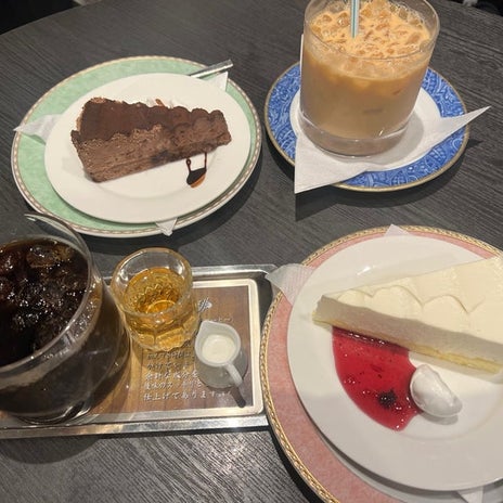 友達とノーメイクで行ったカフェの画像
