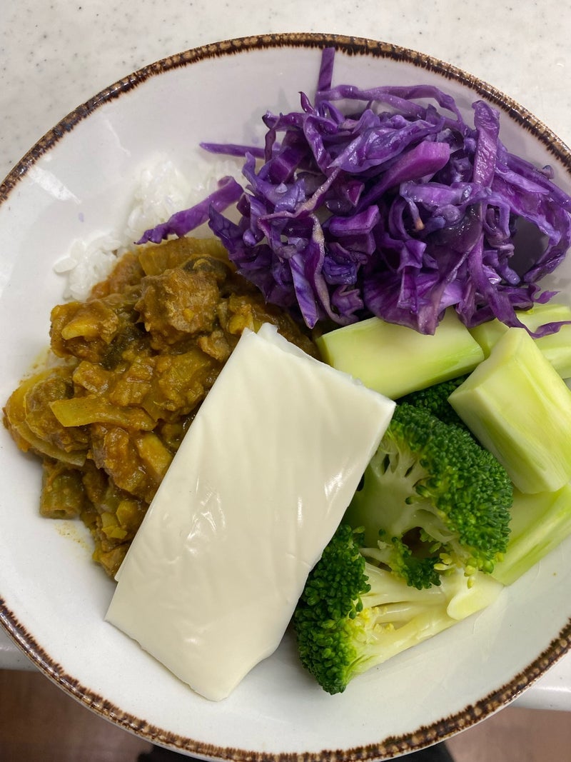 寝坊して遅刻したヨガ後の朝ご飯の画像