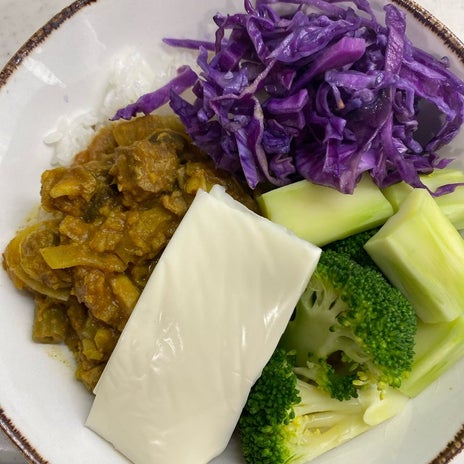 寝坊して遅刻したヨガ後の朝ご飯の画像