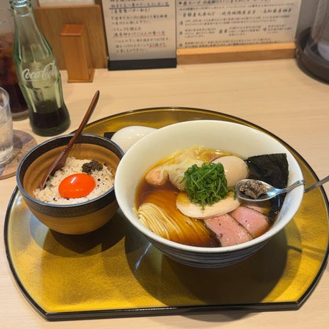美味しかったトリュフ入りのラーメンの画像