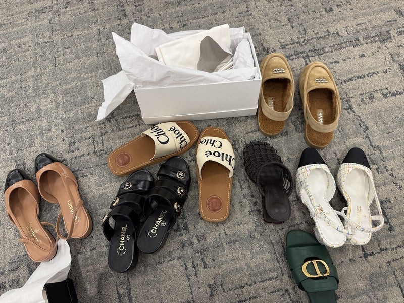 お買い上げしたシャネルのサンダルの画像