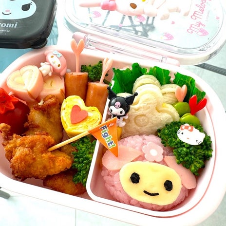 丘 娘のマイメロ弁当が空になり涙目の画像