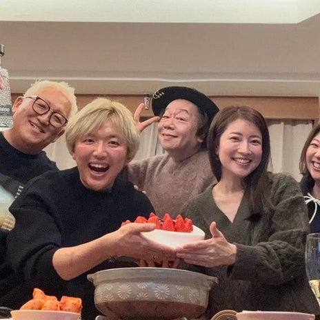 皆が美味しいと連呼した赤い鍋の画像